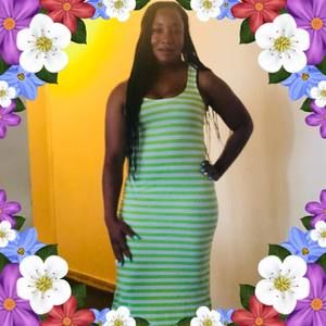 Meet your Posher, Brittany